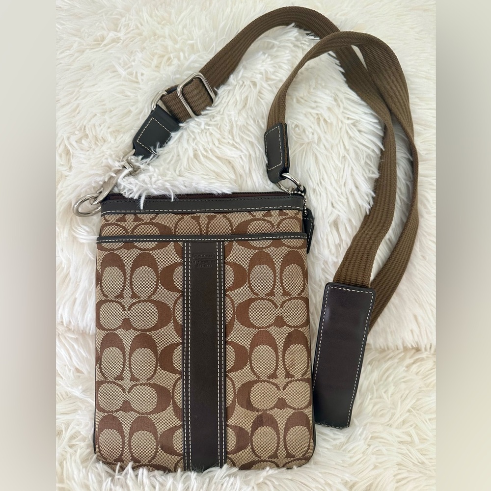 Coach Signature C Brown Tan Crossbody Messenger Bag Y2K Monogram Purse